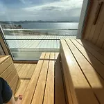 Sea View Luxury Penthouse With Sauna, Jacuzzi And Pool In Superior 扎达尔