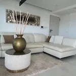 公寓 Sea View Luxury Penthouse With Sauna, Jacuzzi And Pool In Superior *