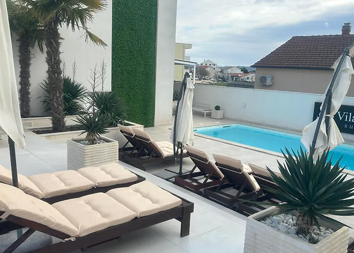 Daire Sea View Luxury Penthouse With Sauna, Jacuzzi And Pool In Superior Zadar