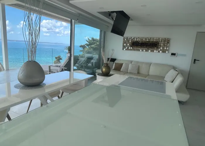 Daire Sea View Luxury Penthouse With Sauna, Jacuzzi And Pool In Superior Zadar