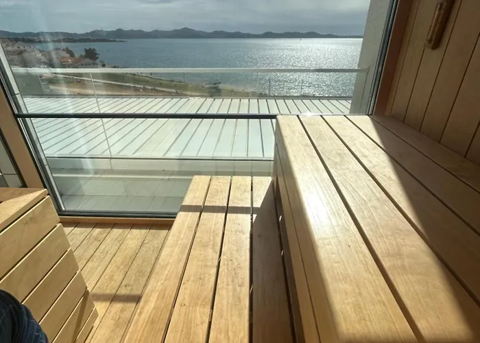 Sea View Luxury Penthouse With Sauna, Jacuzzi And Pool In Superior Zadar